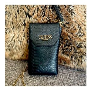 Guess Crossbody Cellphone Wallet